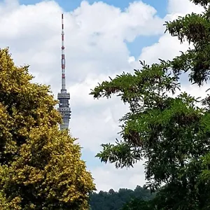 https://ferienwohnung-elbhangblick-fur-2-3-personen.dresdenhotels.net